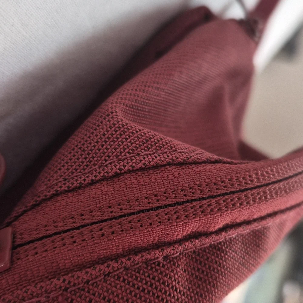 Dakine color rust